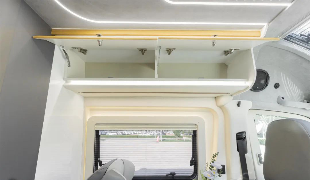 宇通全地形越野房车，3.0T动力配全时四驱，带独立航空座椅喜欢吗