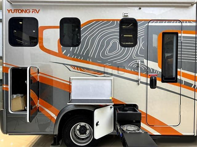 宇通“雍和”系列房车 浓郁国风气息 高端品质体验