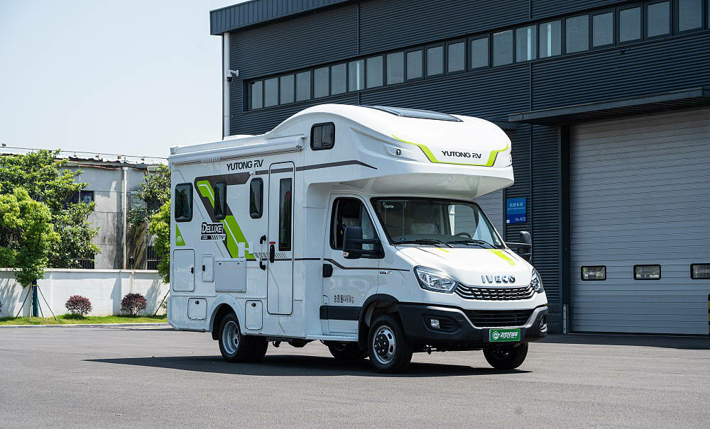 实拍宇通C533双拓展房车，将豪华与实用性完美融合！