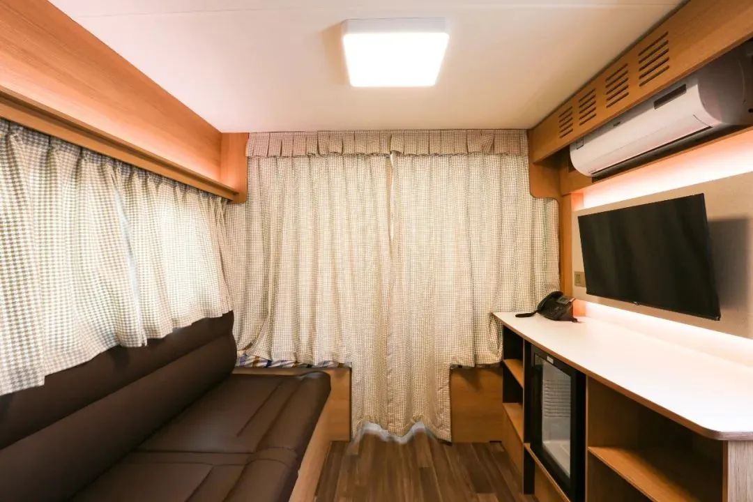 与自然美景相结合，体验妙趣横生的户外之旅？T525营地拖挂帮你实现梦想！