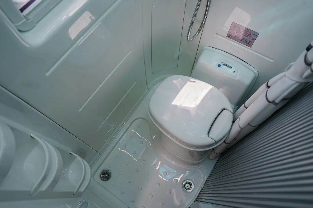 宇通B530房车，为您的房车生活翻开新篇章