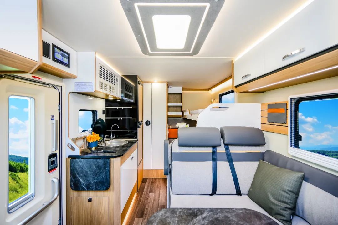 宇通房车C533豪华版T型房车，助你享受品质房车生活