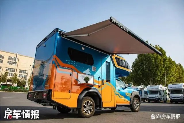 宇通新款皮卡房车来啦！2.3T柴油机+8AT四驱带后锁，越野旅行兼得