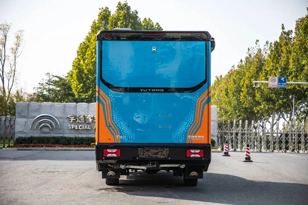 宇通皮卡房车——高颜值、多用途，俘获你的心